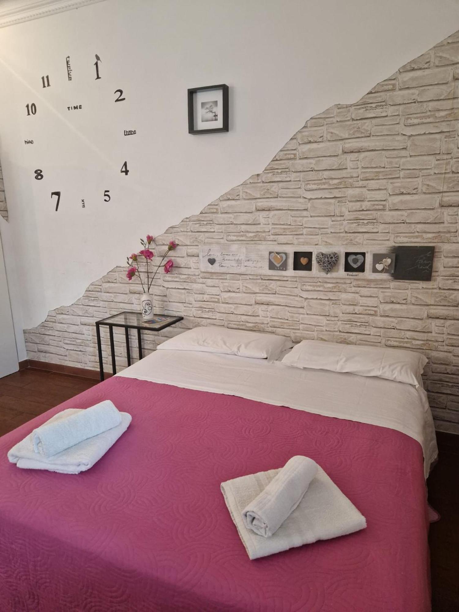 Ferienwohnung A Casa Di Delia - Stazione Fidene Rom Exterior foto
